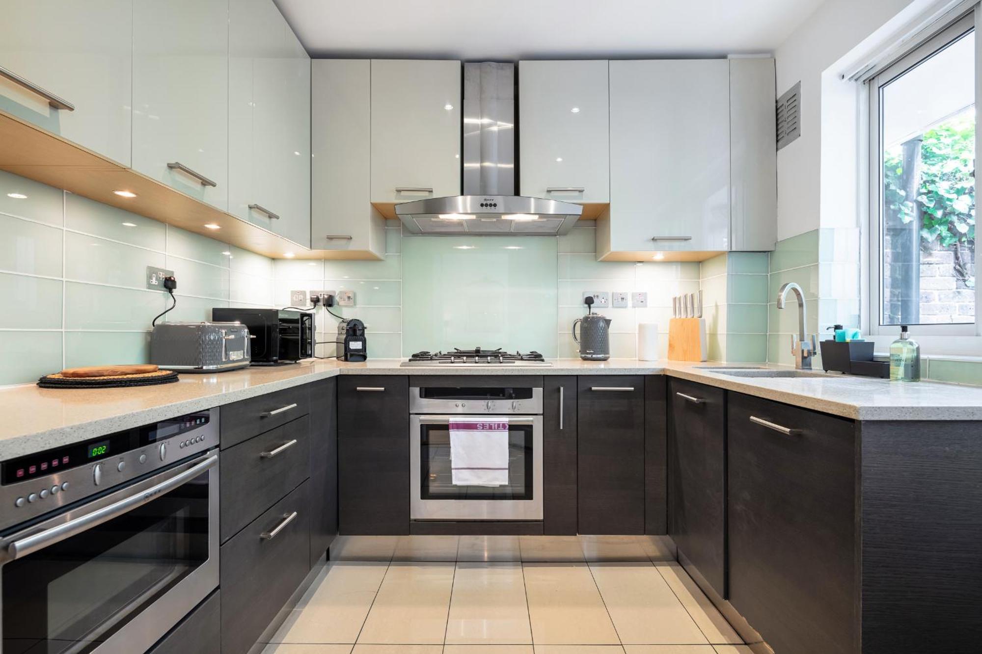 Rare 4Beds Townhouse In Kensington With Patio Villa London Bagian luar foto