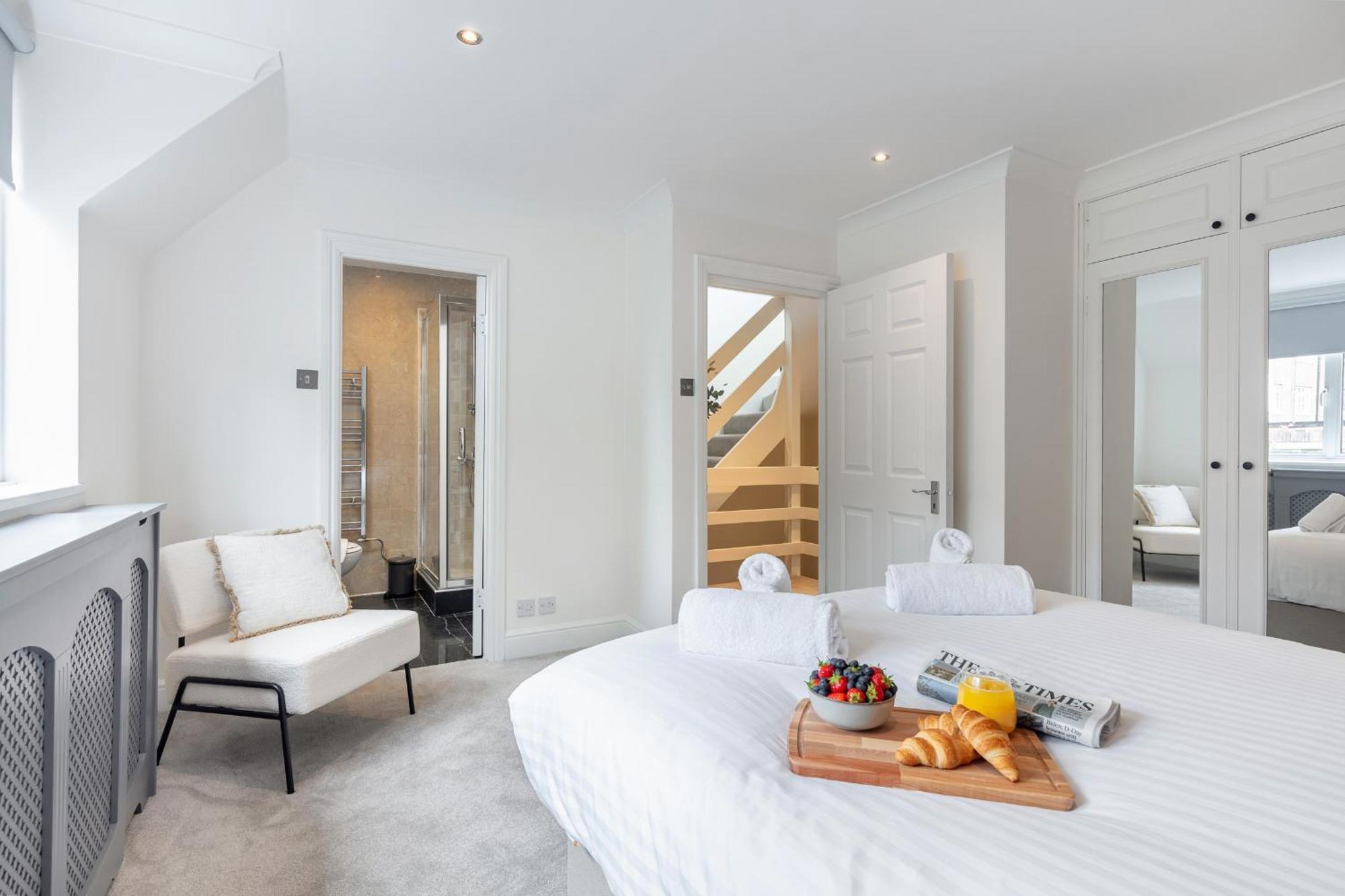 Rare 4Beds Townhouse In Kensington With Patio Villa London Bagian luar foto
