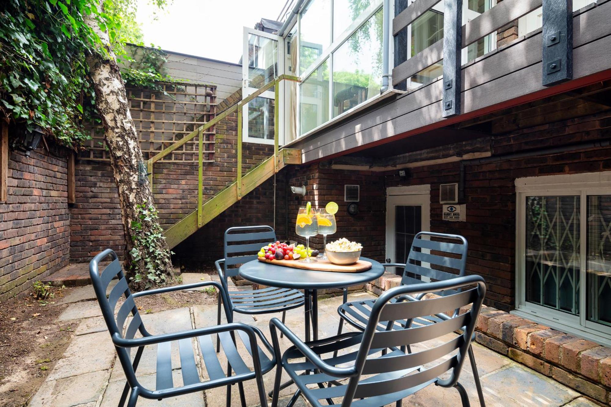 Rare 4Beds Townhouse In Kensington With Patio Villa London Bagian luar foto